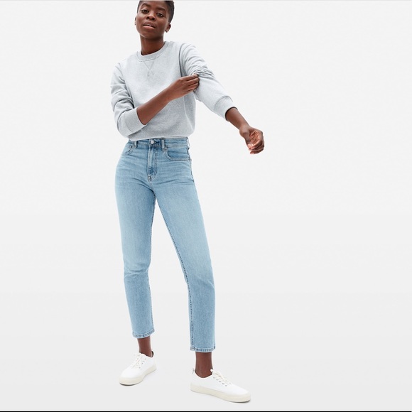 Everlane Denim - Everlane High Rise Light Wash Boyfriend Ankle Jean